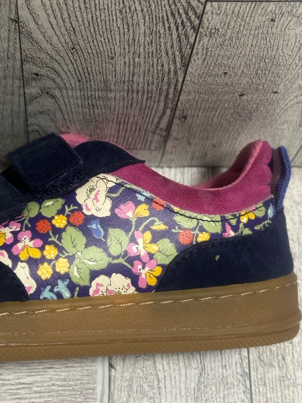 Mini Boden Toddler Girls Floral Double-Strap Sneakers – Size 8 - Picture 5 of 9